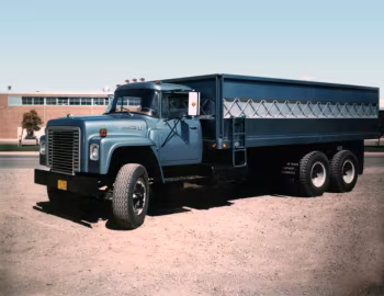 1972–79 International Harvester Loadstar F1800 Grain Truck