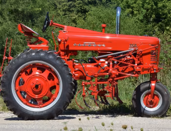 McCormick-Farmall 350 '1956–58