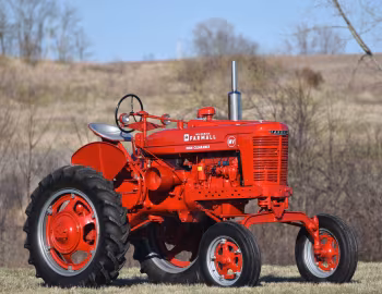 McCormick-Farmall MV '1942–52