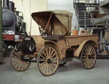 1915 International Harvester Model E