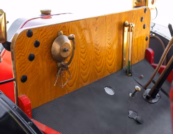Intérieur 1912 International Harvester MW Delivery