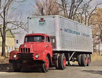 1953 International Harvester R-195 Roadliner Tractor Truck