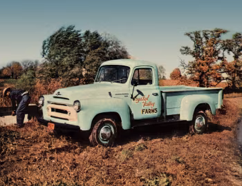 1957 International Harvester S-120 4×4 Pickup