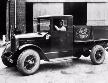 1929 International Harvester S-26 Ice Truck
