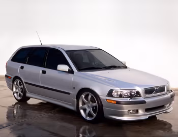 IPD Volvo V40 Performance Concept Wagon '11.2001