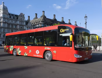 Irizar i2e [UK-spec] (B26D) '07.2015