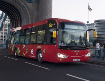 Irizar i2e [UK-spec] (B26D) '07.2015