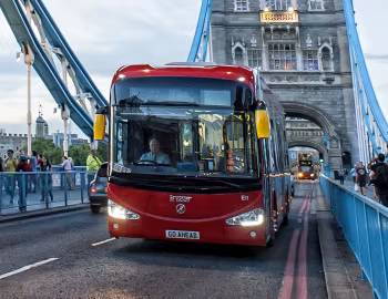 Irizar i2e [UK-spec] (B26D) '07.2015