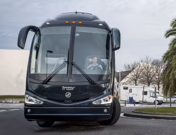 Irizar i6 6×2 [North America] '12.2015–11.2016