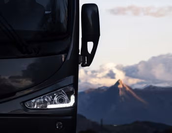 Irizar i6 6×2 [North America] '11.2017–18