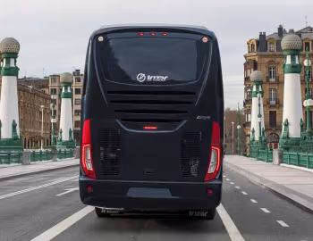 Irizar i6 6×2 [North America] '12.2015–11.2016