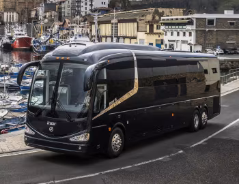 Irizar i6 6×2 [North America] '12.2015–11.2016