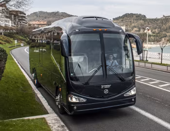 Irizar i6 6×2 [North America] '12.2015–11.2016