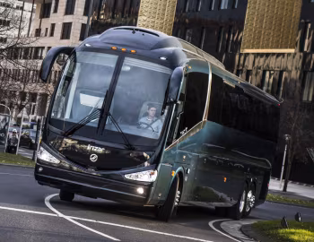 Irizar i6 6×2 [North America] '12.2015–11.2016