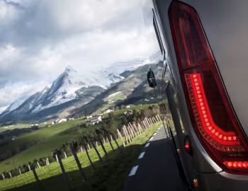 Irizar i8 6×2 [UK-spec] '01.2016–pr.