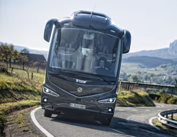 Irizar i8 6×2 [EU-spec] '10.2015–pr.