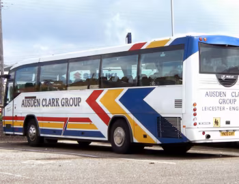 Scania K94IB Irizar InterCentury 4×2 [UK-spec] (C70F) '04.2004–11.2006
