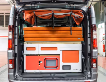 Ambos Irmscher Vivaro Liner 68 '2018