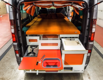 Ambos Irmscher Vivaro Liner 68 '2018