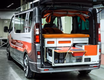 Ambos Irmscher Vivaro Liner 68 '2018