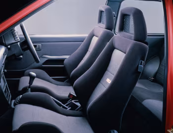 Interior Irmscher Isuzu Gemini Turbo Hatchback (JT150) '1987