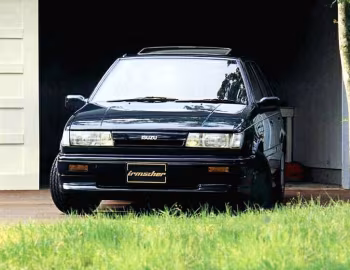 Irmscher Isuzu Gemini Turbo Sedan (JT150) '1987