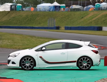 Irmscher Opel Astra GTC Turbo i 1400 (J) '2014