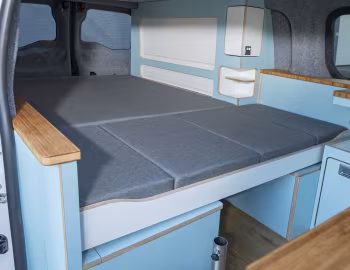 Interior Irmscher Cross iS2 '2022–pr.