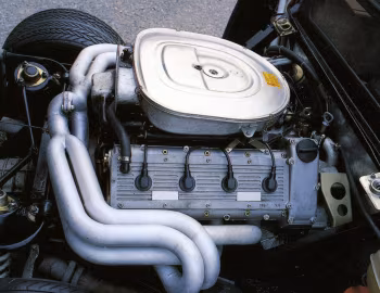 Под капотом Isdera Imperator 108i (Serie I) '1985–91