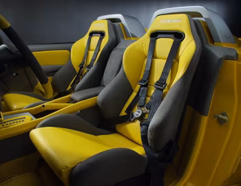 Интерьер Isuzu Axiom XSR Concept '01.2002