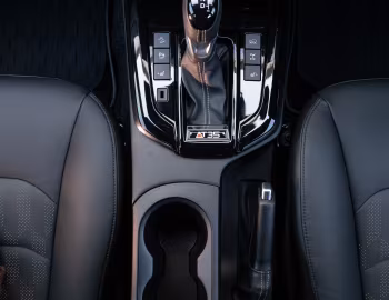 Интерьер Isuzu D-Max AT35 [South Africa] '2026
