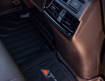Интерьер Isuzu D-Max AT35 [South Africa] '2026