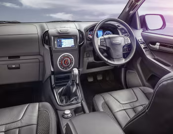Торпедо Isuzu D-Max "Blade" [UK-spec] (RT50) '04.2014