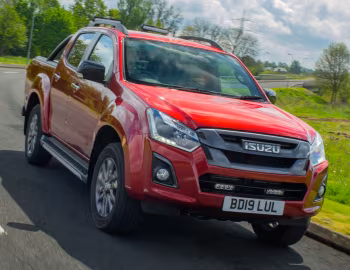 Isuzu D-Max Blade [UK-spec] '04.2017–02.2021