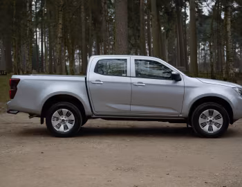 Isuzu D-Max DL20 Double Cab [UK-spec] '03.2021–23