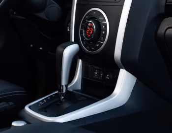 Интерьер Isuzu D-Max Energy [Russia] '04.2019–03.2021
