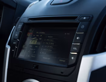 Интерьер Isuzu D-Max Energy [Russia] '04.2019–03.2021