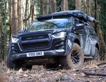 Isuzu D-Max Double Cab AT35 Basecamp [UK-spec] '2025–н.в.