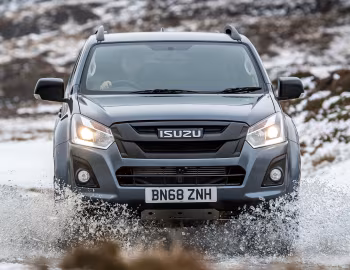 Isuzu D-Max Huntsman [UK-spec] '2017–02.2021