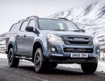 Isuzu D-Max Huntsman [UK-spec] '2017–02.2021