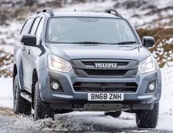 Isuzu D-Max Huntsman [UK-spec] '2017–02.2021