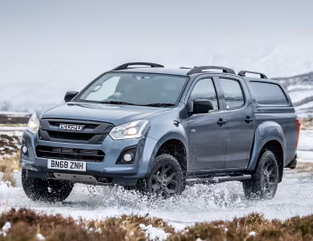 Isuzu D-Max Huntsman [UK-spec] '2017–02.2021
