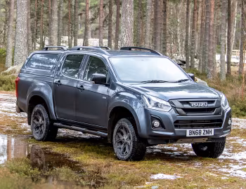Isuzu D-Max Huntsman [UK-spec] '2017–02.2021