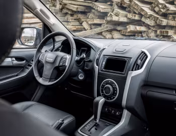 Интерьер Isuzu D-Max "Katana" (RT50) '2015
