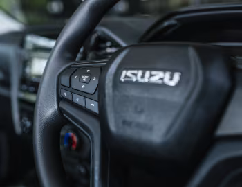 Интерьер Isuzu D-Max L 4×4 Single Cab [South Africa] '2022–н.в.