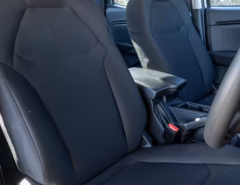Интерьер Isuzu D-Max Ultility [UK-spec] '2025–н.в.