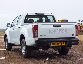 Isuzu D-Max Utility Double Cab [UK-spec] '2018–02.2021