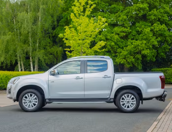 Isuzu D-Max Utah [UK-spec] '2017–02.2021