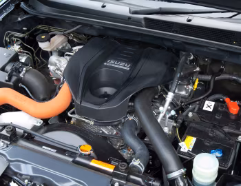 Под капотом Isuzu D-Max Utah [UK-spec] (RT50) '06.2012–17