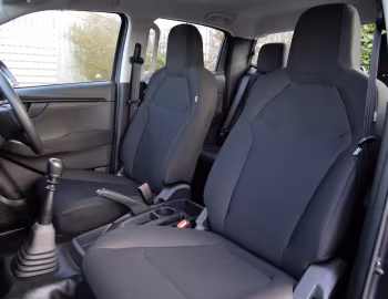 Интерьер Isuzu D-Max Utility Double Cab [UK-spec] '03.2021–23